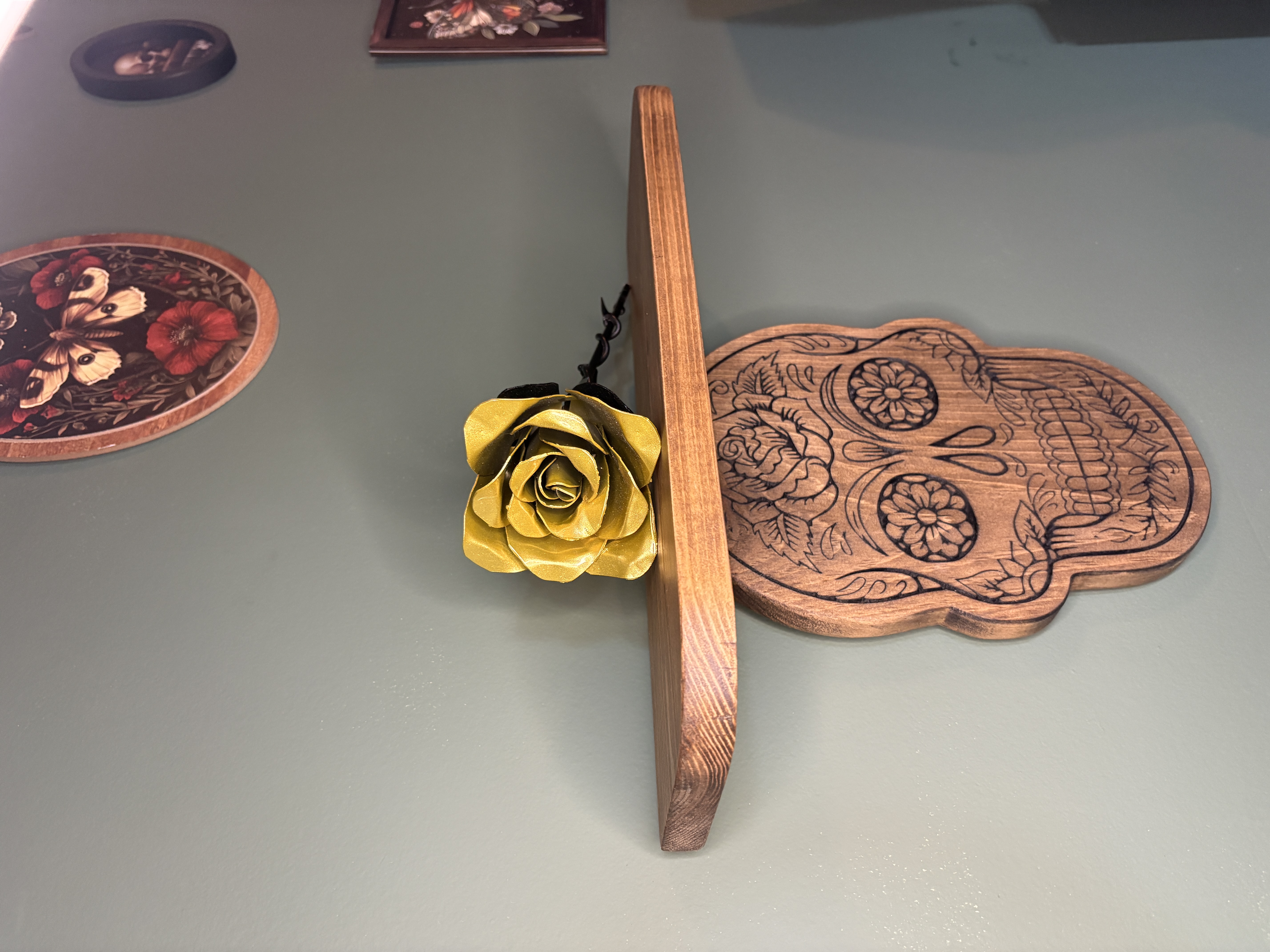 Sugar Skull Shelf - Rose Edition by Wheelie Slow Customs